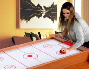 TABLE de jeux 3 en 1, pivotante, Hockey, Baby-foot et Billard 