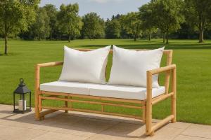Banc de jardin bambou, avec coussins crème
