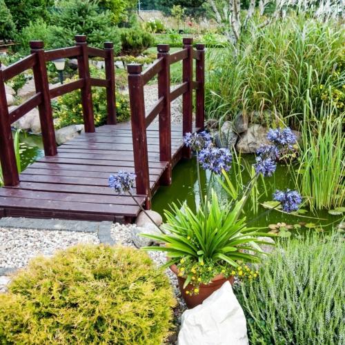 PONT de jardin en bois massif, coloris brun